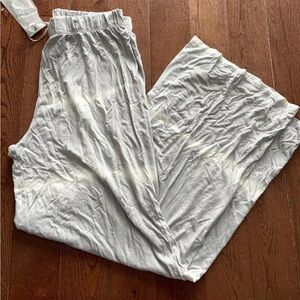 Pistache stretchy lounge pants grey tiedye print NWT Small elastic waist